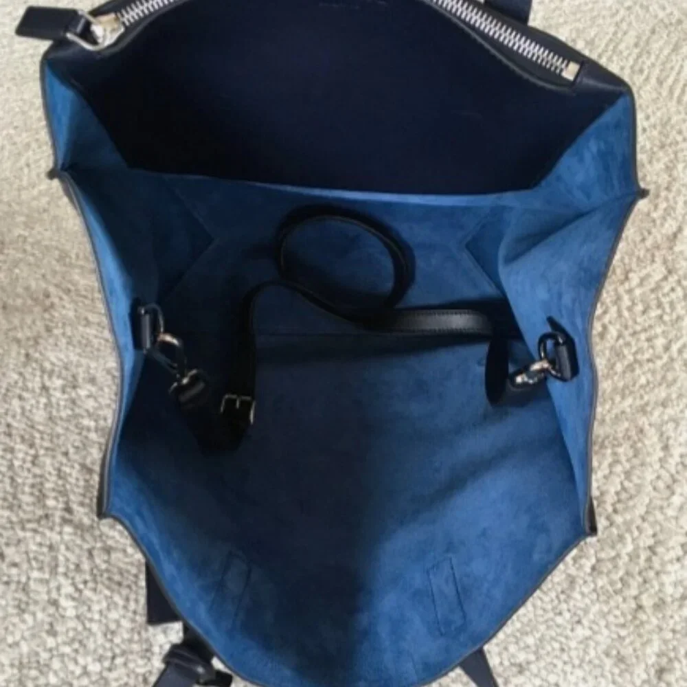 Prada black leather tote w blue interior - Picture 5 of 5